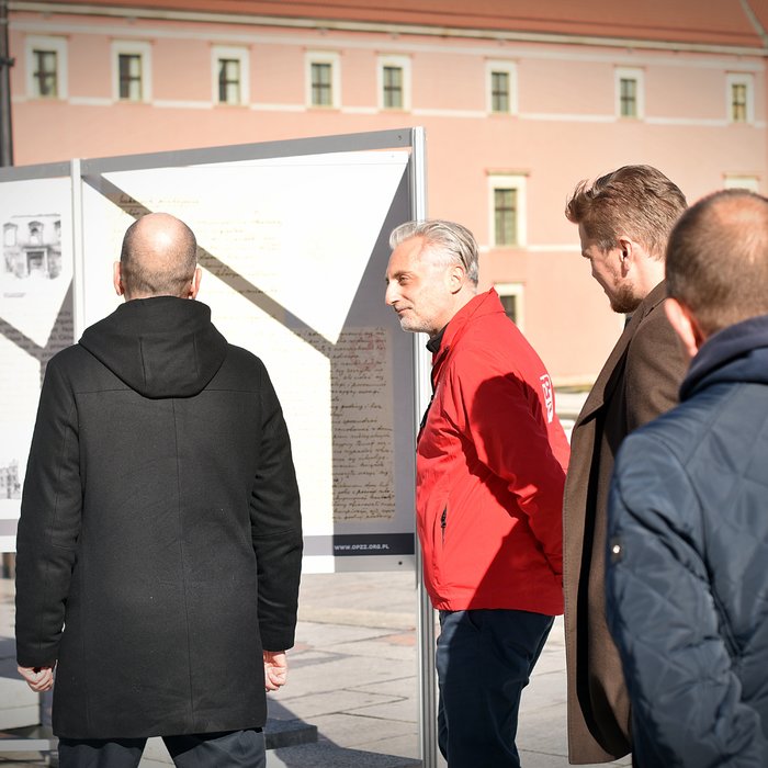 Wystawa -Tajne nauczanie w okupowanej Warszawie-
