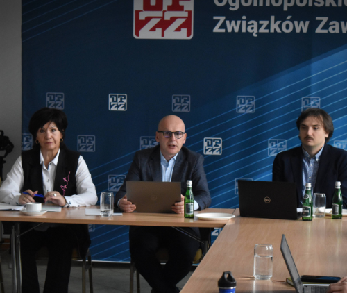 Obraz główny aktualności o tytule O polityce przemysłowej w OPZZ 