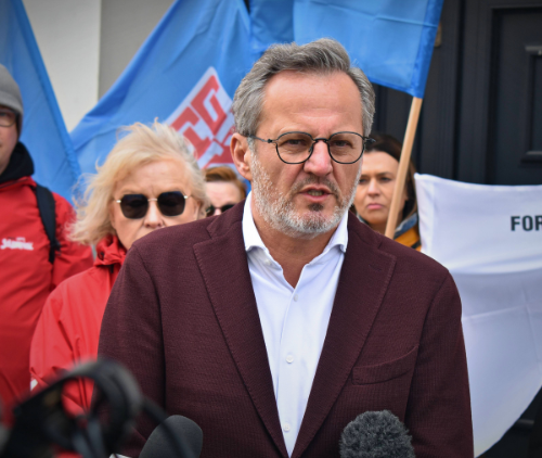 Obraz główny aktualności o tytule Trzy centrale związkowe wspólnie o przyszłości ochrony zdrowia. Głos OPZZ podczas konferencji prasowej 